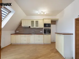 Pronájem bytu 2+kk, Litvínov - Chudeřín, Chudeřínská, 80 m2