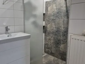 Pronájem bytu 3+kk, Děčín - Děčín VIII-Dolní Oldřichov, Teplická, 60 m2