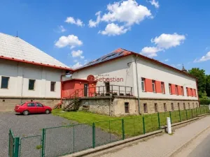 Pronájem bytu 1+kk, Pardubice, 53 m2