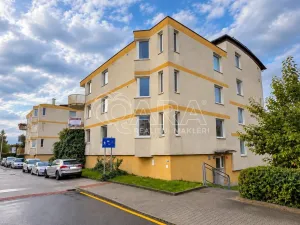 Prodej bytu 2+kk, Praha, Pastevců, 59 m2