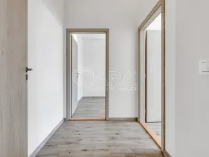 Prodej bytu 4+1, Praha - Vršovice, Vladivostocká, 86 m2