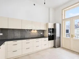 Pronájem bytu 2+1, Praha - Staré Město, Kaprova, 84 m2