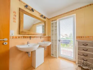 Prodej rodinného domu, Bašť, Měšická, 123 m2