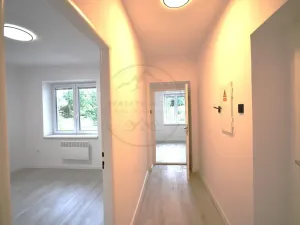 Prodej bytu 1+1, Lipová-lázně, 32 m2