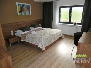 Pronájem ubytování, Blatnička, 830 m2