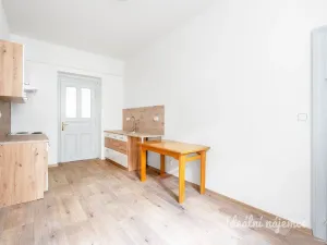 Pronájem bytu 3+1, Praha - Smíchov, Na bělidle, 98 m2