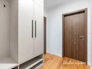 Pronájem bytu 2+kk, Praha - Hlubočepy, Dostalové, 50 m2