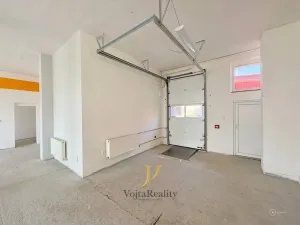 Pronájem obchodního prostoru, Olomouc, Holická, 274 m2