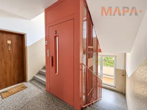 Prodej bytu 1+1, Jirkov, Na Borku, 39 m2