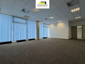 Pronájem skladu, Plzeň - Skvrňany, Ke Karlovu, 1060 m2