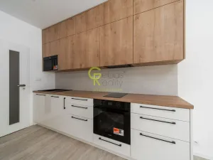 Pronájem bytu 1+kk, Praha - Kbely, Mladoboleslavská, 40 m2