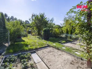 Prodej zahrady, Rybitví, 185 m2