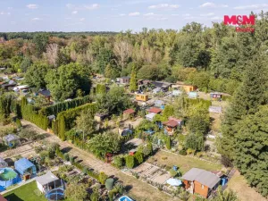 Prodej zahrady, Rybitví, 185 m2