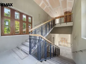 Prodej ubytování, Karlovy Vary, Sovova stezka, 1500 m2