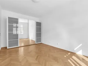 Pronájem bytu 2+kk, Hradec Králové, Škroupova, 49 m2