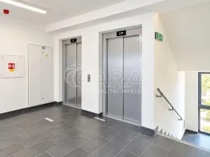 Pronájem bytu 2+kk, Praha - Střížkov, Střížkovská, 55 m2