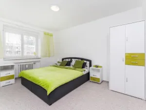 Pronájem bytu 2+1, Hradec Králové, Labská kotlina, 55 m2
