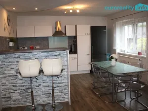 Prodej rodinného domu, Klatovy, Korálkova, 247 m2