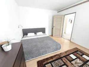 Pronájem bytu 2+1, Holešov, Třešňové sady, 56 m2