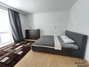 Pronájem bytu 2+1, Holešov, Třešňové sady, 56 m2