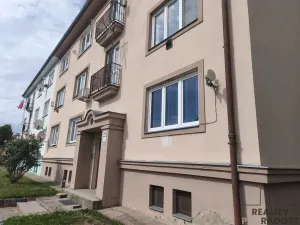 Pronájem bytu 2+1, Holešov, Třešňové sady, 56 m2