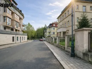 Prodej garáže, Karlovy Vary, Křižíkova, 25 m2