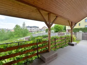 Pronájem vily, Praha - Řeporyje, Žilovská, 500 m2