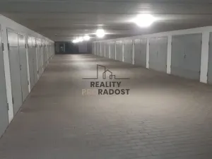Pronájem garáže, Znojmo, U Lesíka, 15 m2