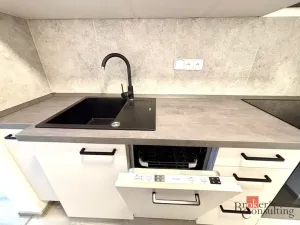 Pronájem bytu 2+kk, Praha - Řepy, Zrzavého, 54 m2