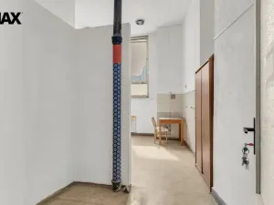 Prodej obchodního prostoru, Třebíč - Vnitřní Město, Komenského nám., 1008 m2