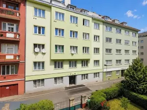Pronájem bytu 2+kk, Praha - Vinohrady, V Horní Stromce, 47 m2