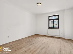 Prodej bytu 2+kk, Uherské Hradiště, Nádražní, 71 m2