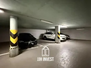 Pronájem garáže, Praha - Vinohrady, Lublaňská, 14 m2