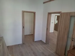 Pronájem bytu 3+1, Žatec, třída Obránců míru, 65 m2
