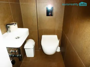 Pronájem - jiné, Praha - Stodůlky, Mukařovského, 1120 m2