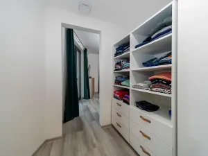 Prodej bytu 4+kk, Praha - Velká Chuchle, Nad závodištěm, 144 m2