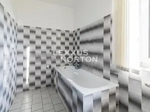 Pronájem rodinného domu, Praha - Lhotka, Slepá II, 273 m2