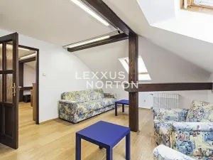 Pronájem rodinného domu, Praha - Lhotka, Slepá II, 273 m2