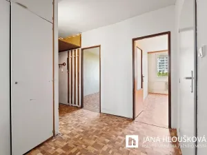 Prodej bytu 3+1, Praha - Chodov, Jažlovická, 73 m2