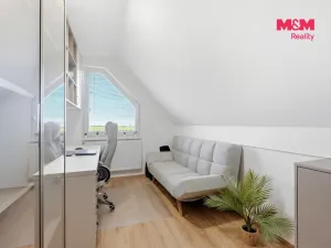 Prodej bytu 3+1, Nehvizdy, Gabčíkova, 67 m2