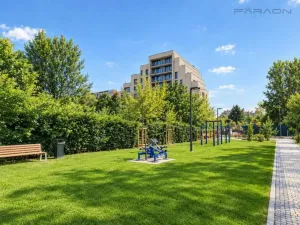 Pronájem bytu 2+kk, Praha - Karlín, Švarcova, 55 m2