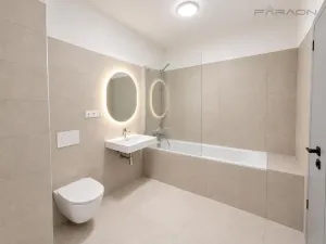 Pronájem bytu 2+kk, Praha - Karlín, Švarcova, 55 m2
