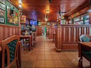 Pronájem restaurace, Zlín, Lešetín I, 400 m2