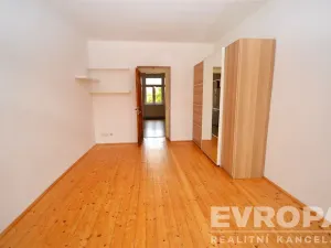 Pronájem bytu 2+kk, Praha, 5. května, 51 m2