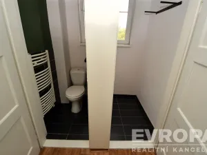 Pronájem bytu 2+kk, Praha, 5. května, 51 m2