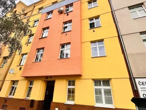 Pronájem bytu 2+kk, Praha, 5. května, 51 m2