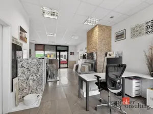 Pronájem obchodního prostoru, Plzeň - Černice, Vltavínová, 66 m2