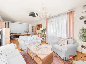 Prodej rodinného domu, Plzeň - Újezd, třída Vojtěcha Rojíka, 322 m2