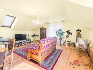 Prodej rodinného domu, Plzeň - Újezd, třída Vojtěcha Rojíka, 322 m2