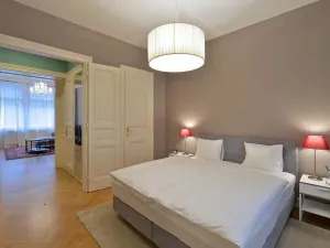 Pronájem bytu 2+1, Praha - Nové Město, Truhlářská, 72 m2